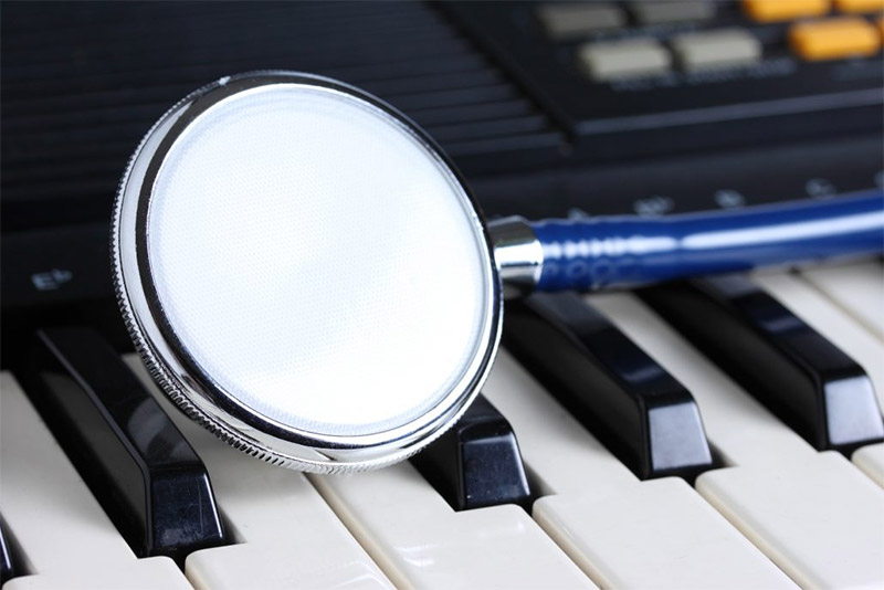 Stethoscope on keyboard ,music therapy